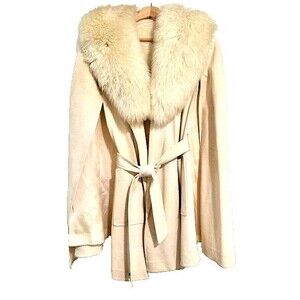 Vintage Mod/ hippy 70's Cream belted cape with goat fur collar